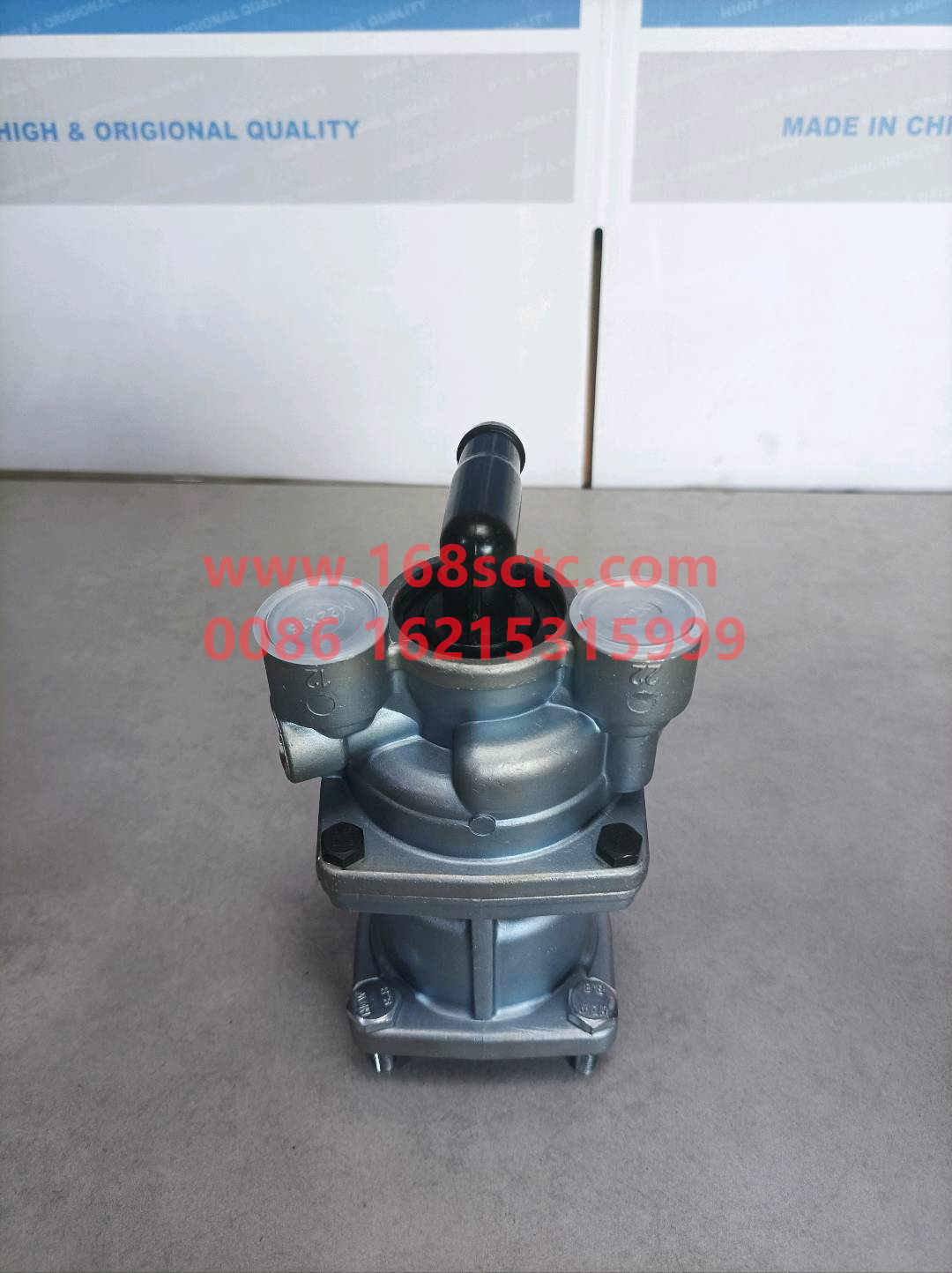 WG9000360520-SINOTRUK HOWO-Master brake valve-HaoWoT7HKuan