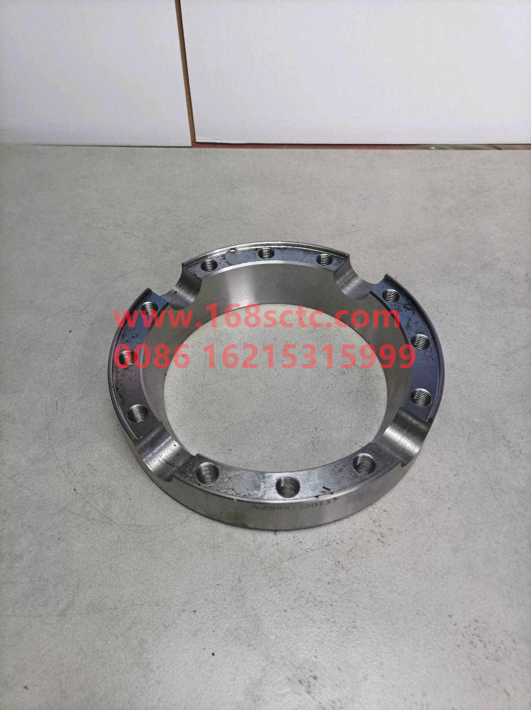 AZ9981320137