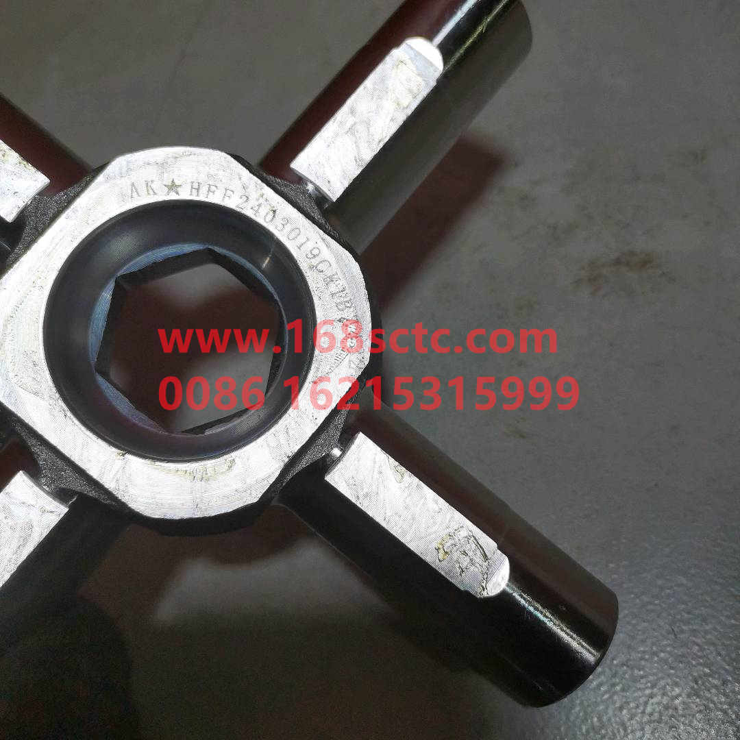 AZ9981320031-SINOTRUK HOWO-differential cross shaftBetween rounds AC16-ZhongQiHouQiaoAC16