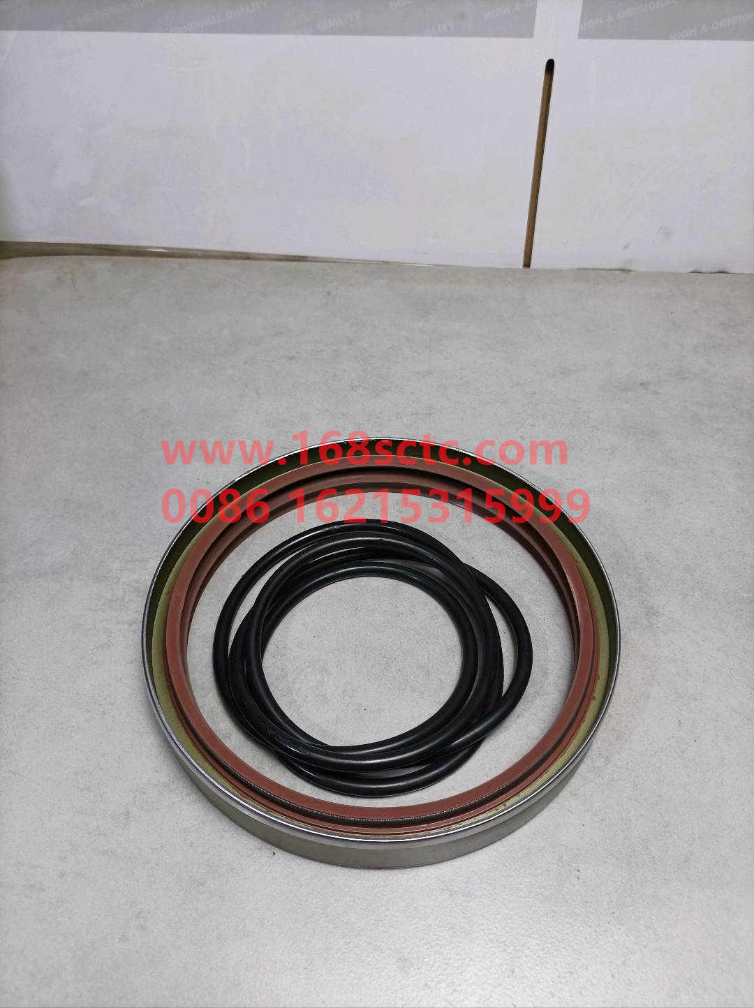WG9981340113-SINOTRUK HOWO-Oil seal (rear wheel oil sealone bodyglue 190x220x15/30 STR)-ZhongQiHouQiaoHW1249