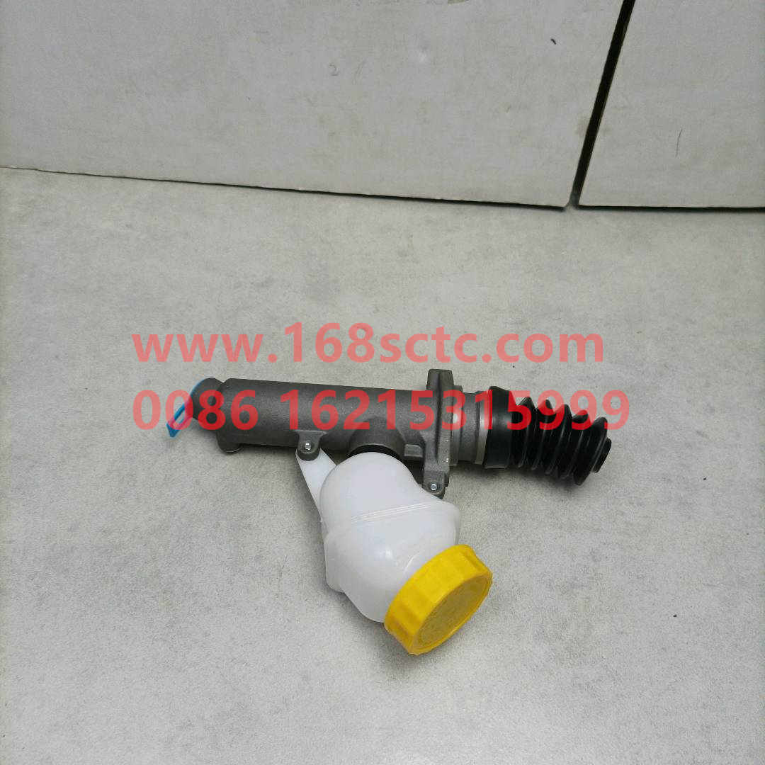 WG9719230023-SINOTRUK HOWO-clutch master cylinderaluminumwith tank-HaoWo2009Kuan