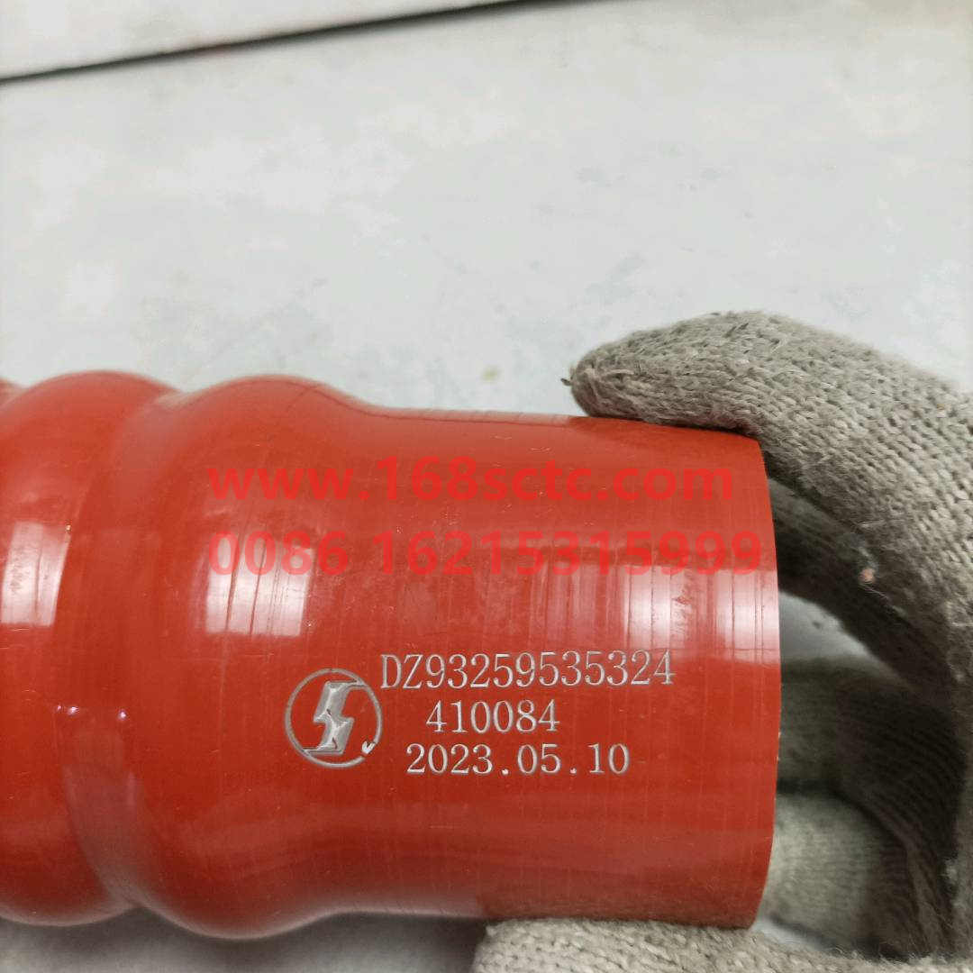 DZ93259535324-SHACMAN-Rubber hose inner fluorine outer silicone Delong F2000 07 style (MOQ 100)-DeLongF2000 2015Kuan