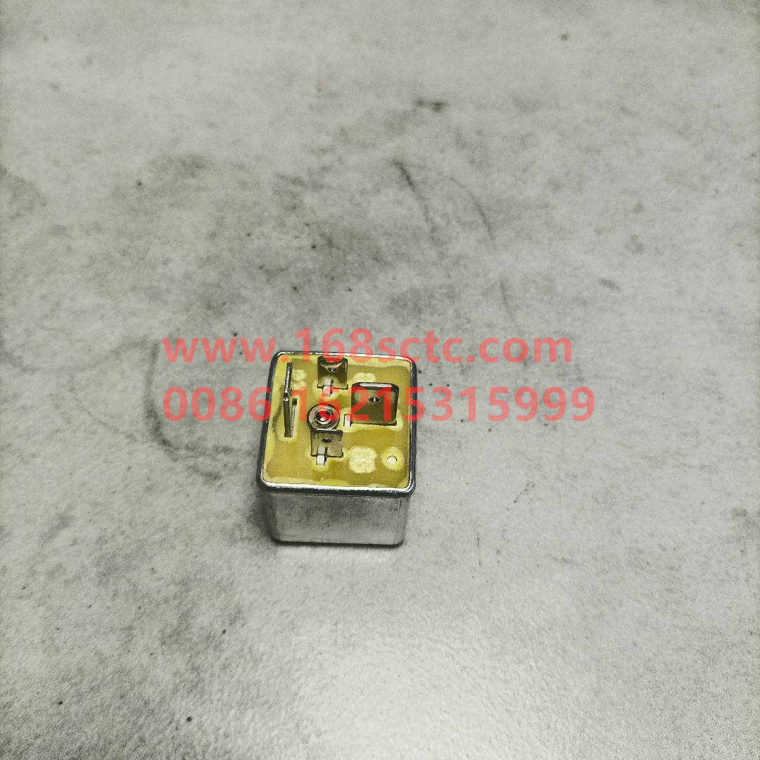 81.25902.0317-SHACMAN-relay-DeLongF3000 2014Kuan