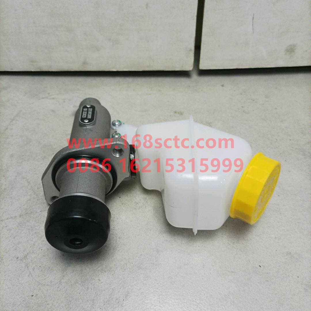 DZ93189230090-SHACMAN-clutch master cylinderwith tank-DeLongF2000 2007Kuan
