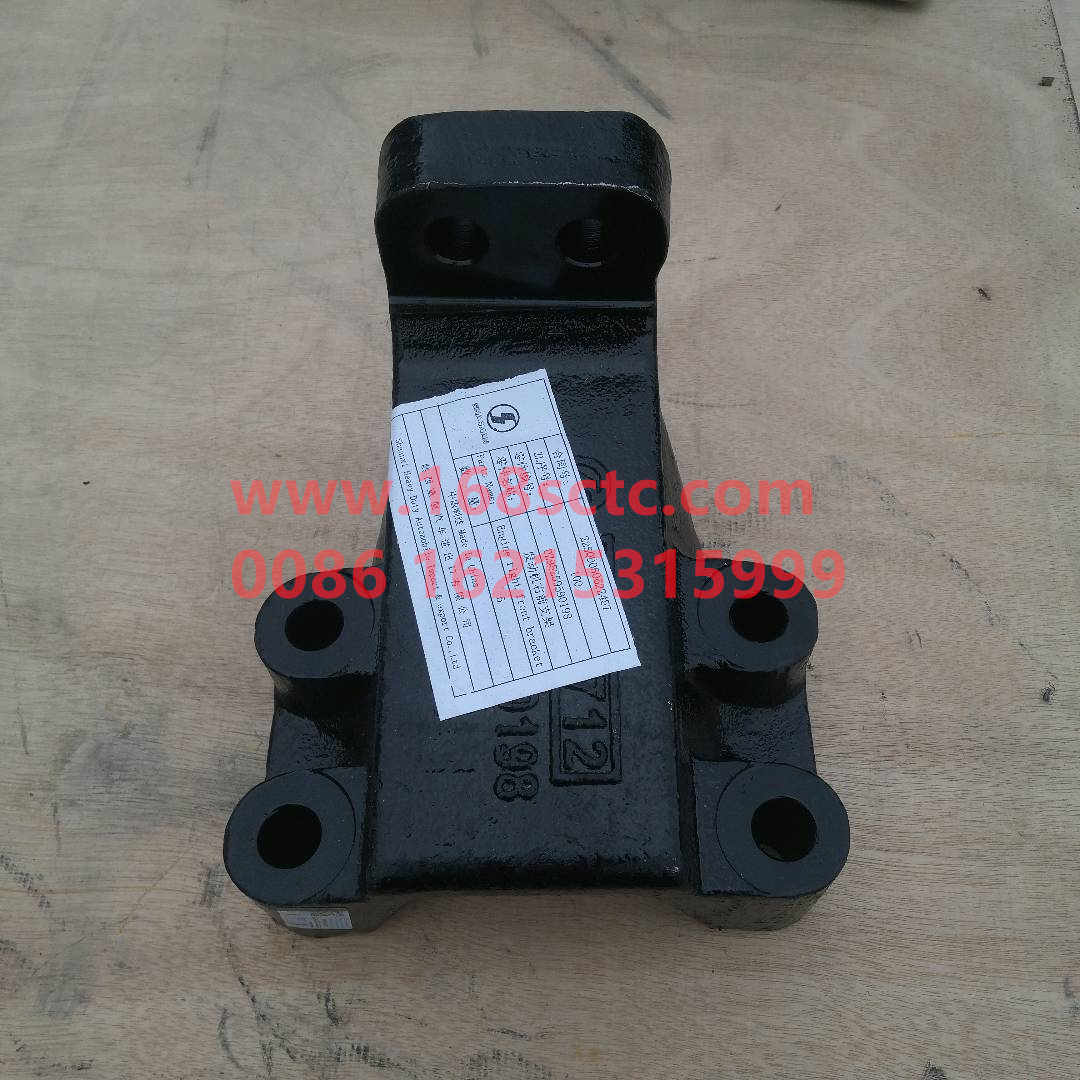 DZ95259590198-SHACMAN-Engine right front bracket-DeLongF3000 2015Kuan