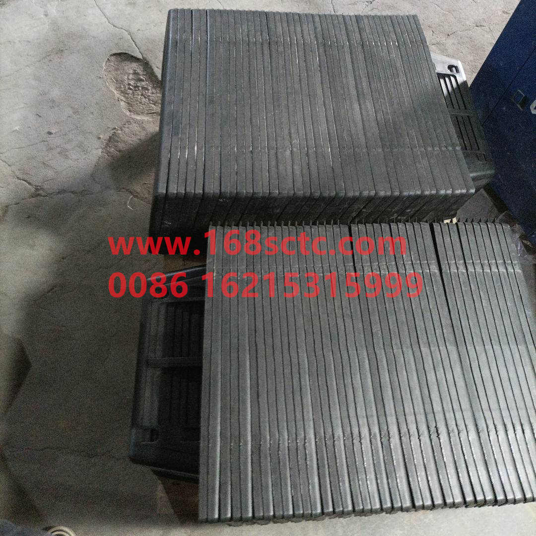 WG1642240111-SINOTRUK HOWO-Get on the pedallowLeft 08paymentNo paint-HaoWo2008Kuan