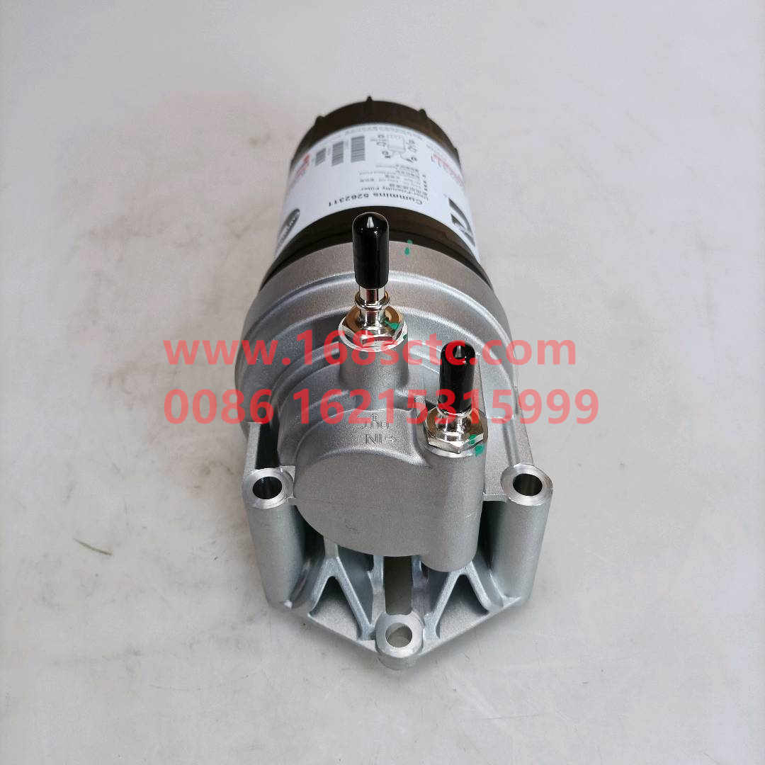 5262312