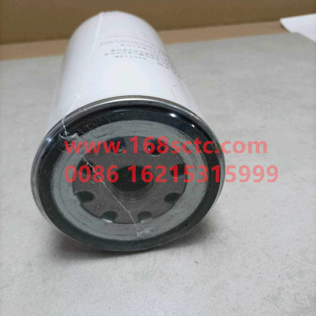 10005885831