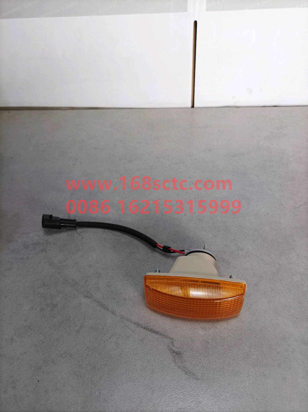 WG9925720012-SINOTRUK HOWO-side turn signalLeftHOWOA7-HaoWo2013Kuan