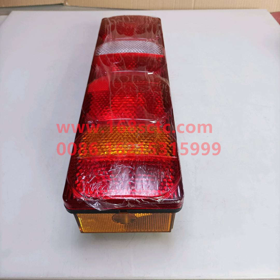 WG9925810002-SINOTRUK HOWO-rear lightrightHOWOA7-HaoWoT7HKuan