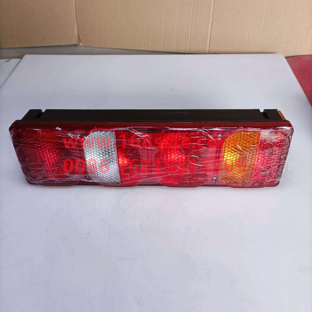 WG9925810002-SINOTRUK HOWO-rear lightrightHOWOA7-HaoWoT7HKuan