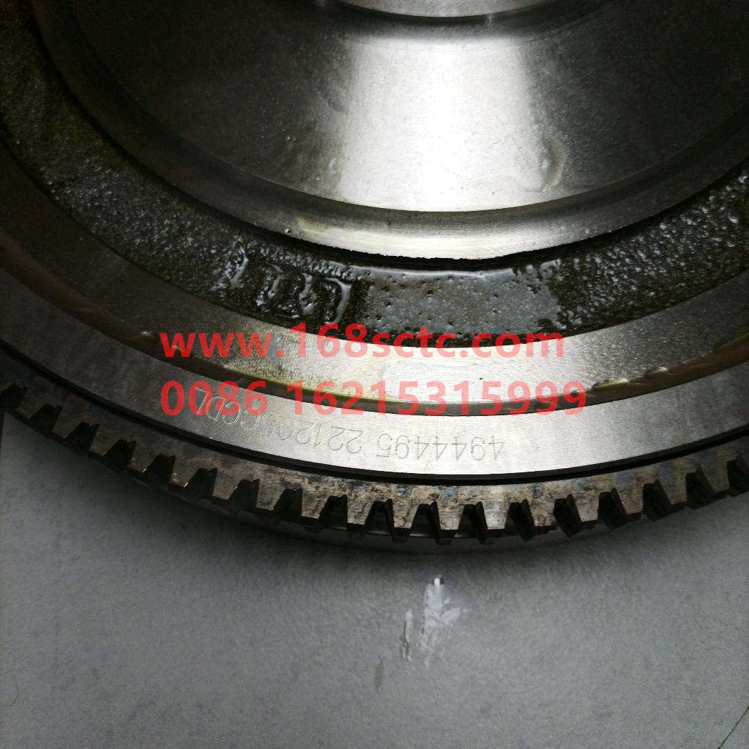 4944495