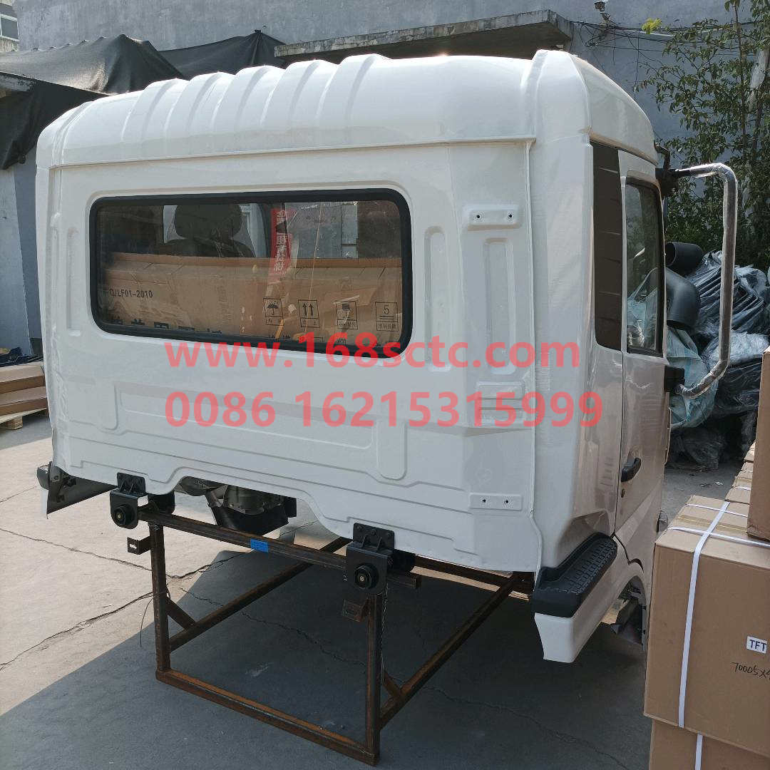 LGAX2B137G1830702