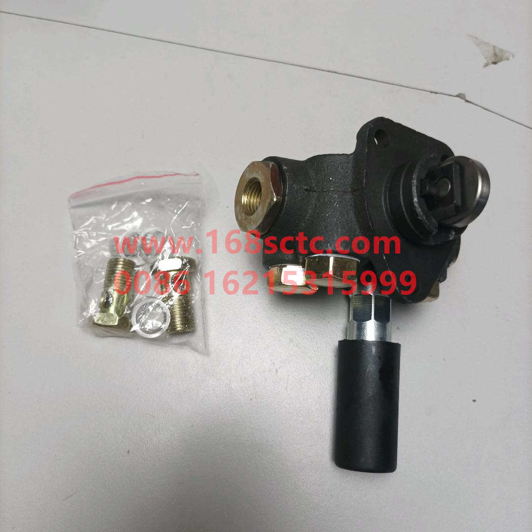 VG1500080100-SINOTRUK HOWO-PumpEurope twobig wheelwith screws-ZhongQiFaDongJiWD615.67