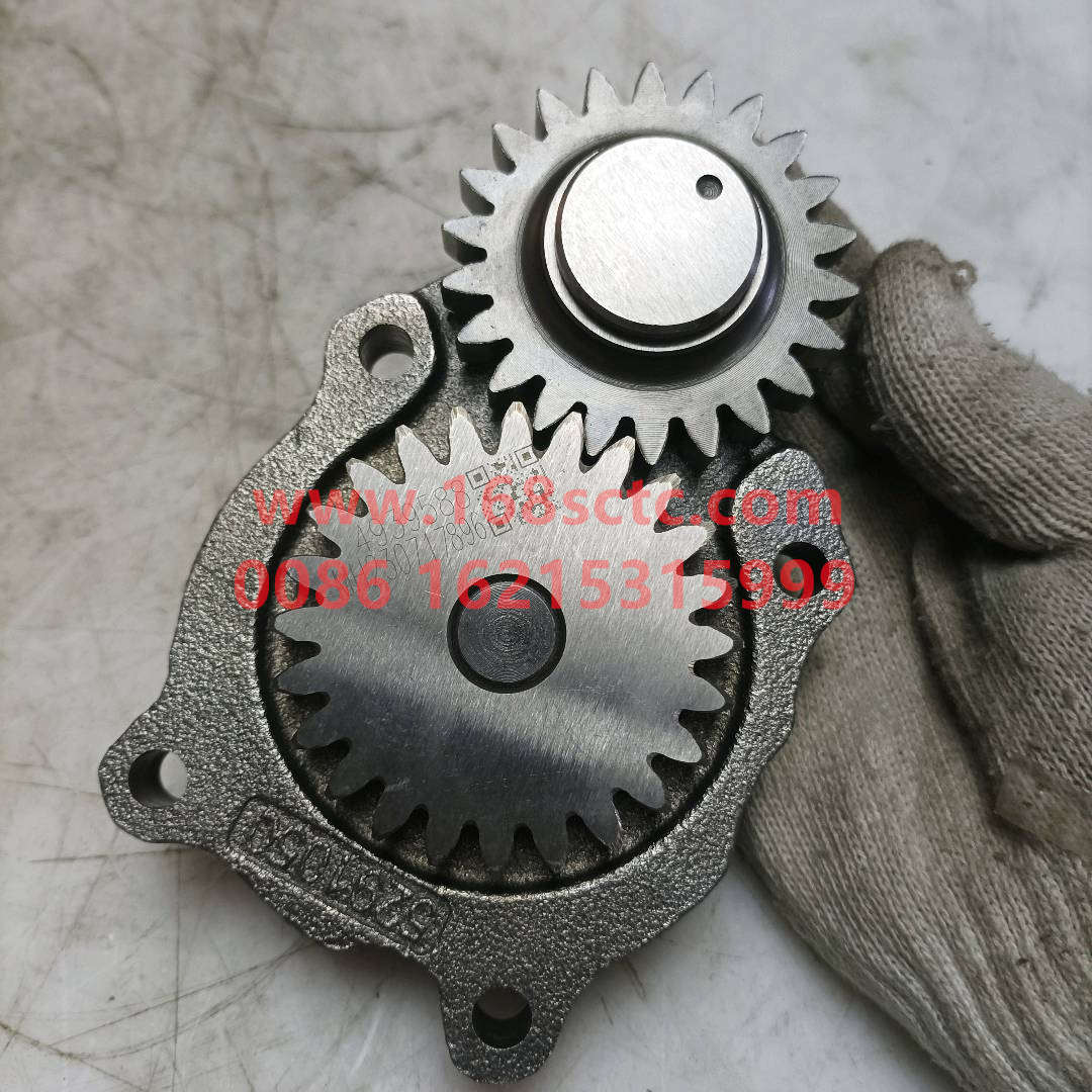 4939588