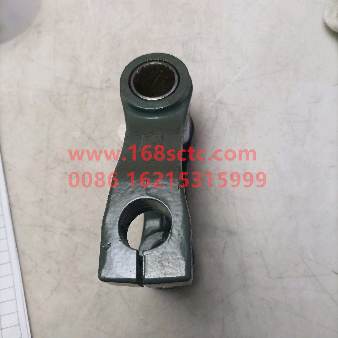 Front spring lifting ear assembly