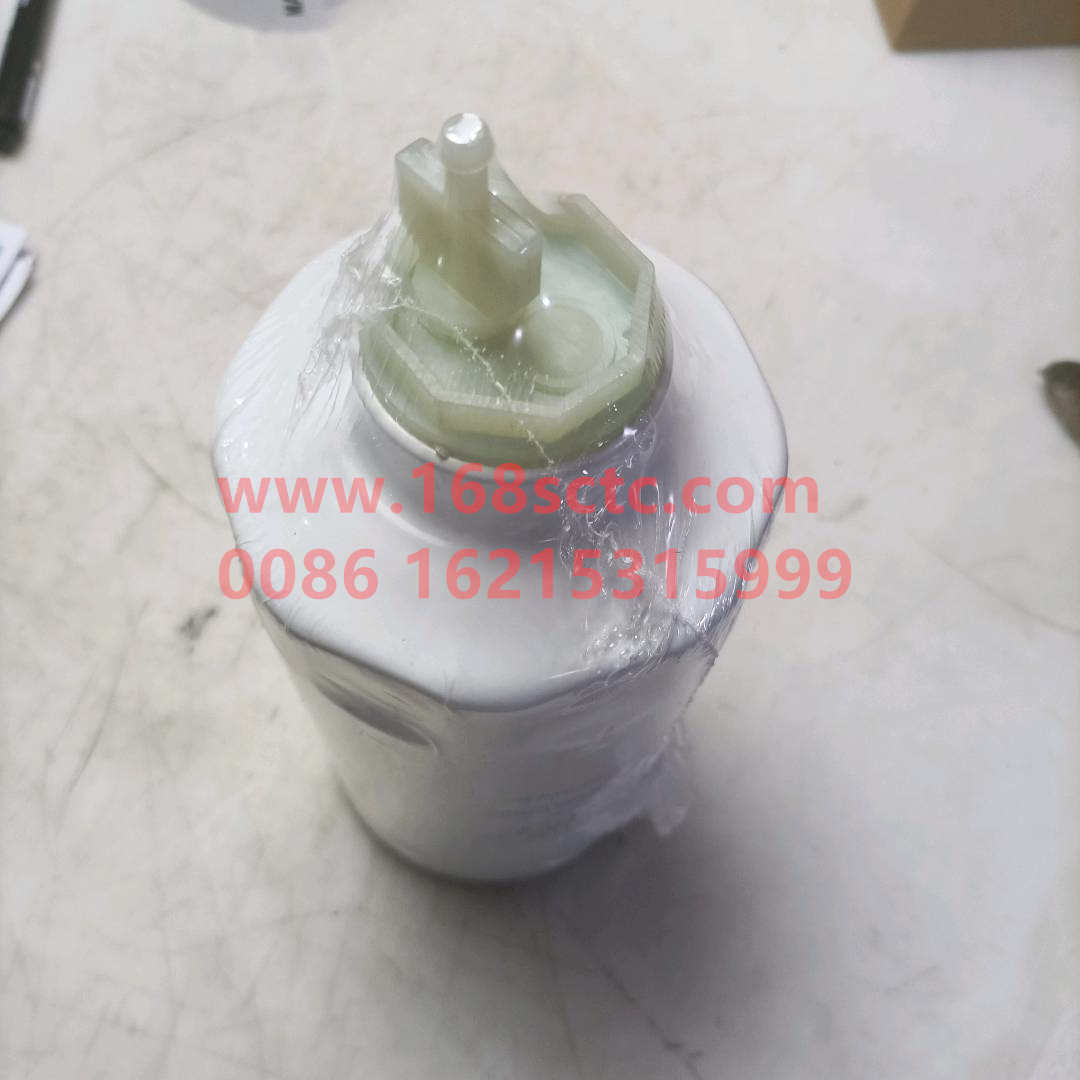 VG1540080211*