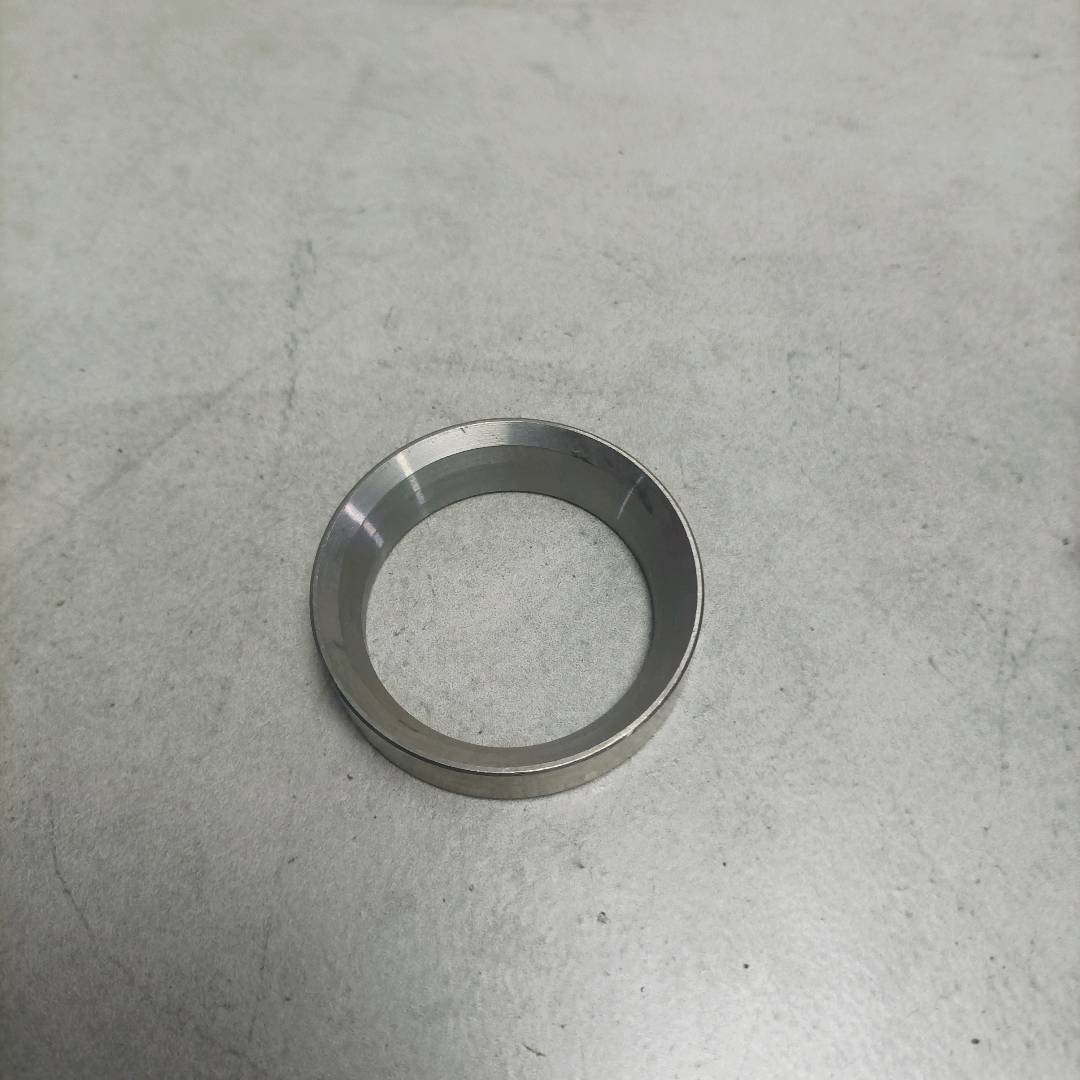 81560040037