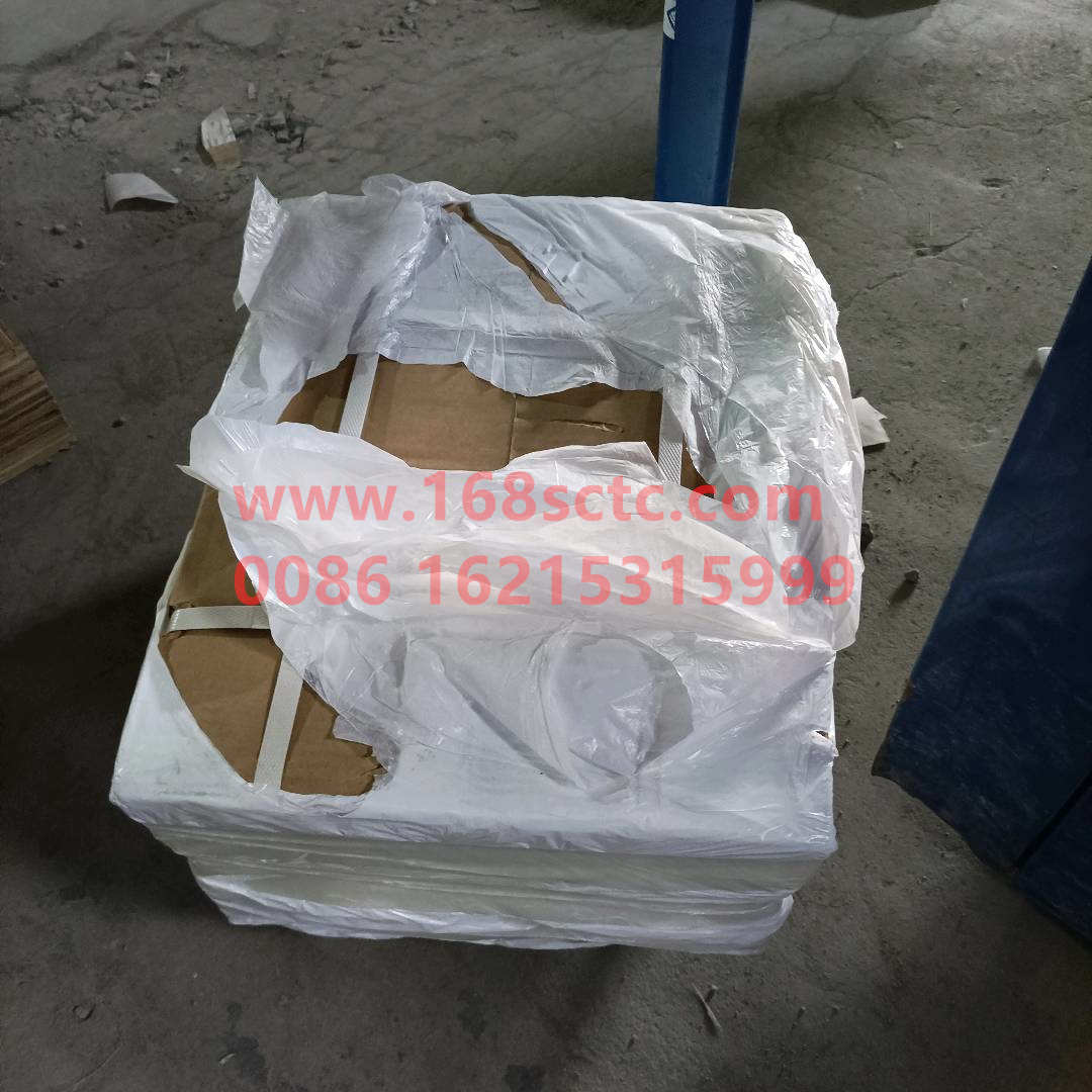 VG1093130001*