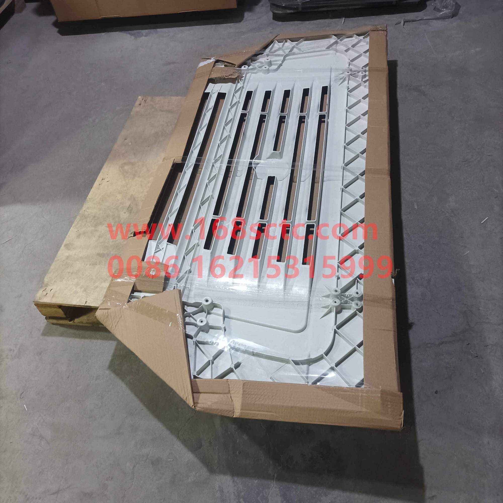 WG1642110013*