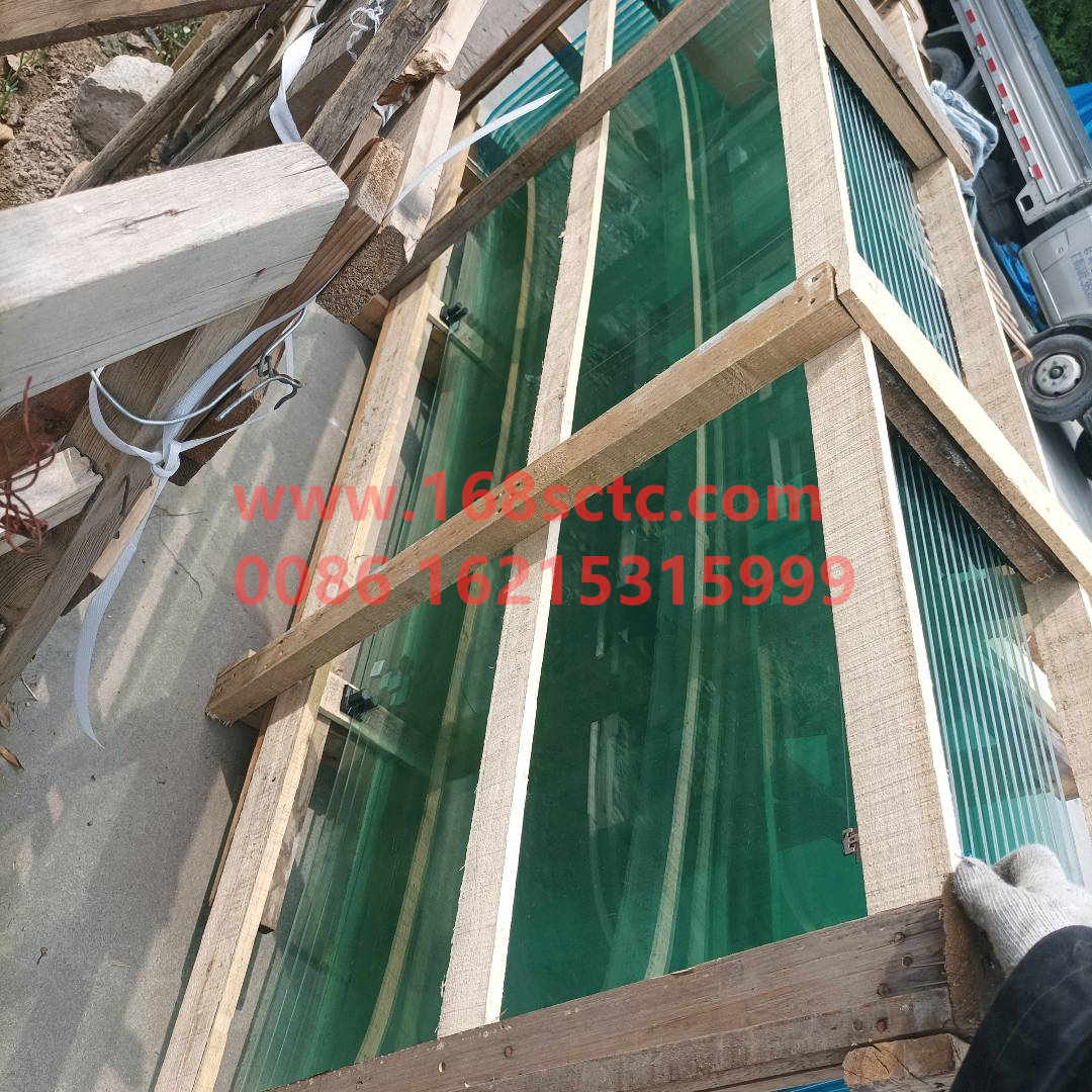 WG1642710001*