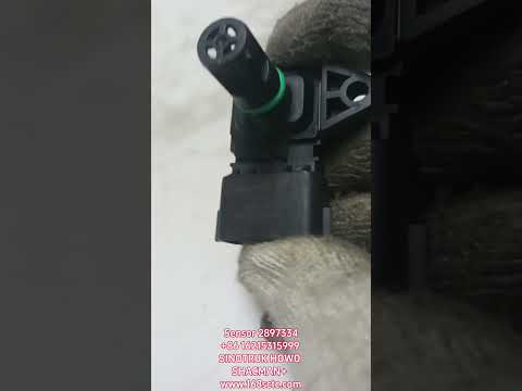 Pressure and temperature sensor